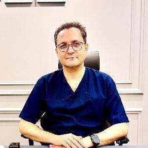 دکتر غلامرضا امینی
