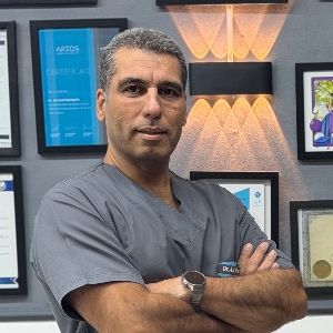دکتر علی پرتوی نژاد