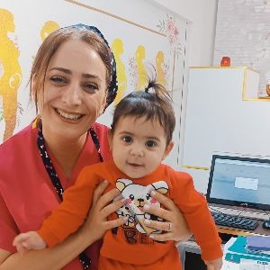 دکتر گیتا درنیانی