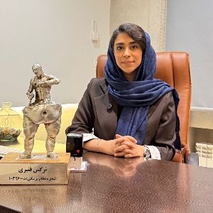 نرگس قنبری ریسه
