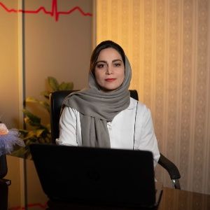 دکتر سلمی پورآریا