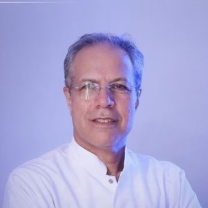 دکتر علیرضا سلیمیان