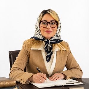 سولماز ایران نژاد
