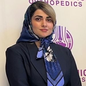 ساناز معینی