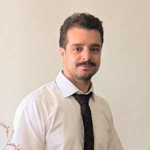 دکتر یاسر محمدی